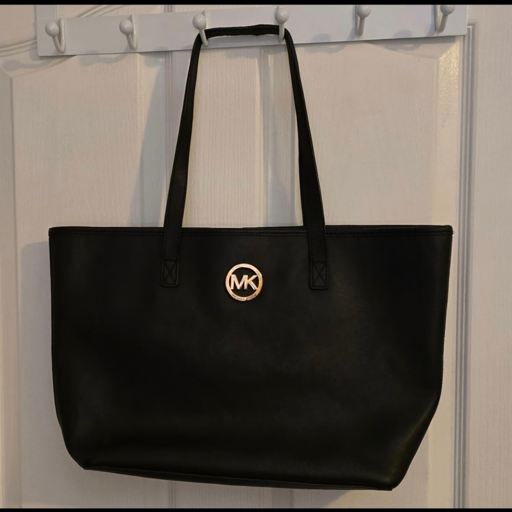 Micheal Kors Large Black Tote